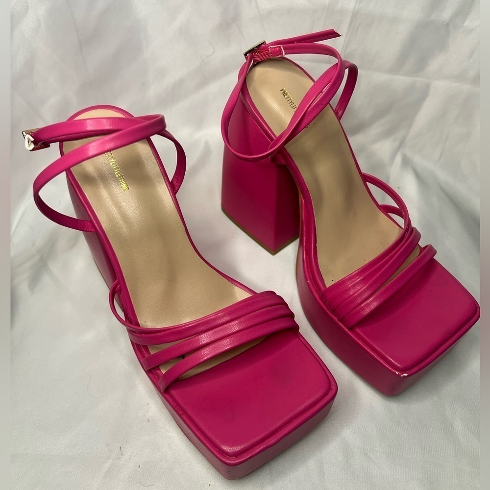 PrettyLittleThing Pink Square Toe Strappy Platform Heel Sandals Size 5 - Picture 5 of 15